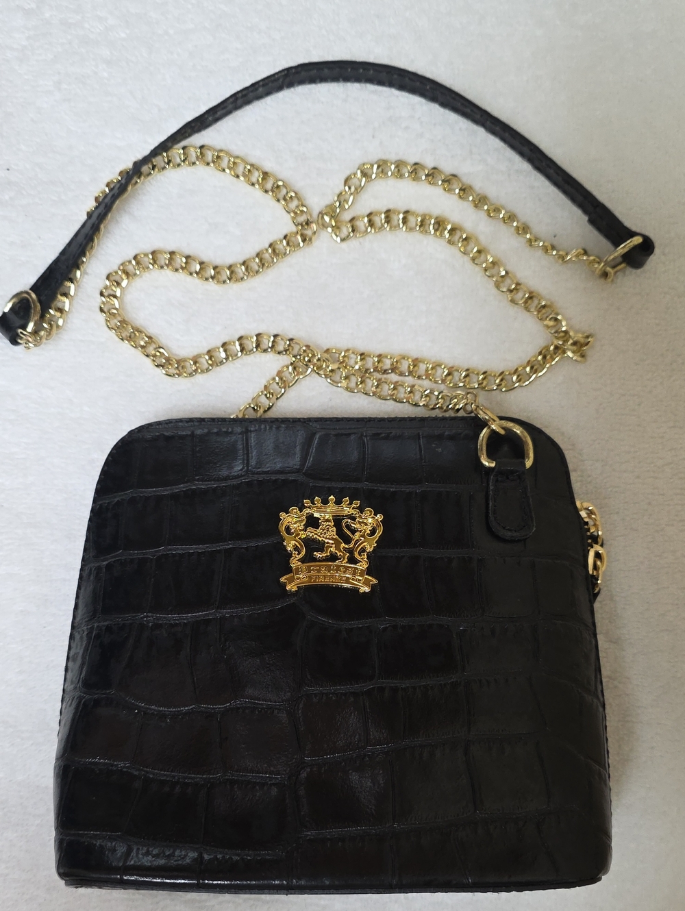 Pratesi Firenze Volterra Black Croc-Embossed Chain Crossbody Bag with Gold Crest